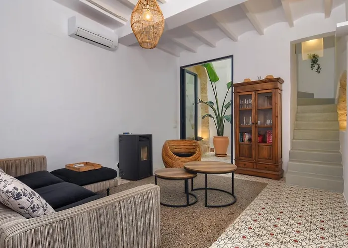 Casa En Grenyo, *