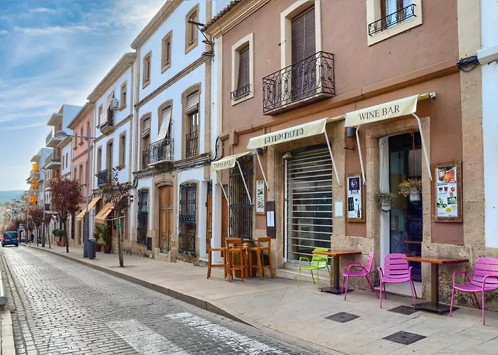 Casa En Grenyo, Nyaraló *